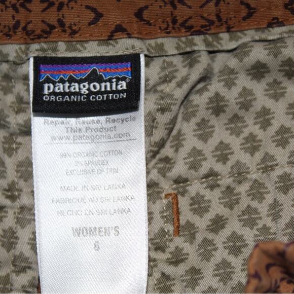 Patagonia Brown Geometric Print Organic Cotton Shorts | Women’s Size 6 - Picture 3 of 3